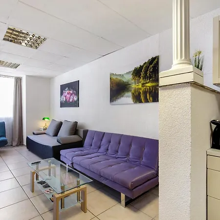 아파트 Bei Burg Eltz *