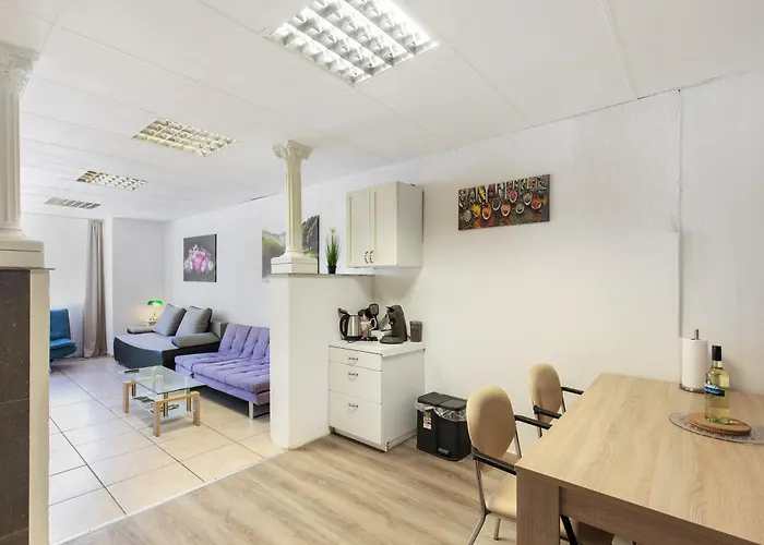 Bei Burg Eltz * Kaisersesch