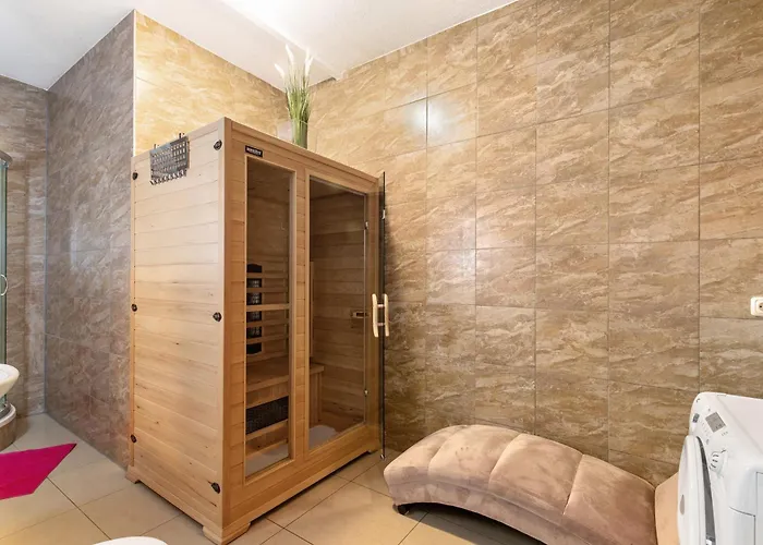 Bei Burg Eltz * Kaisersesch